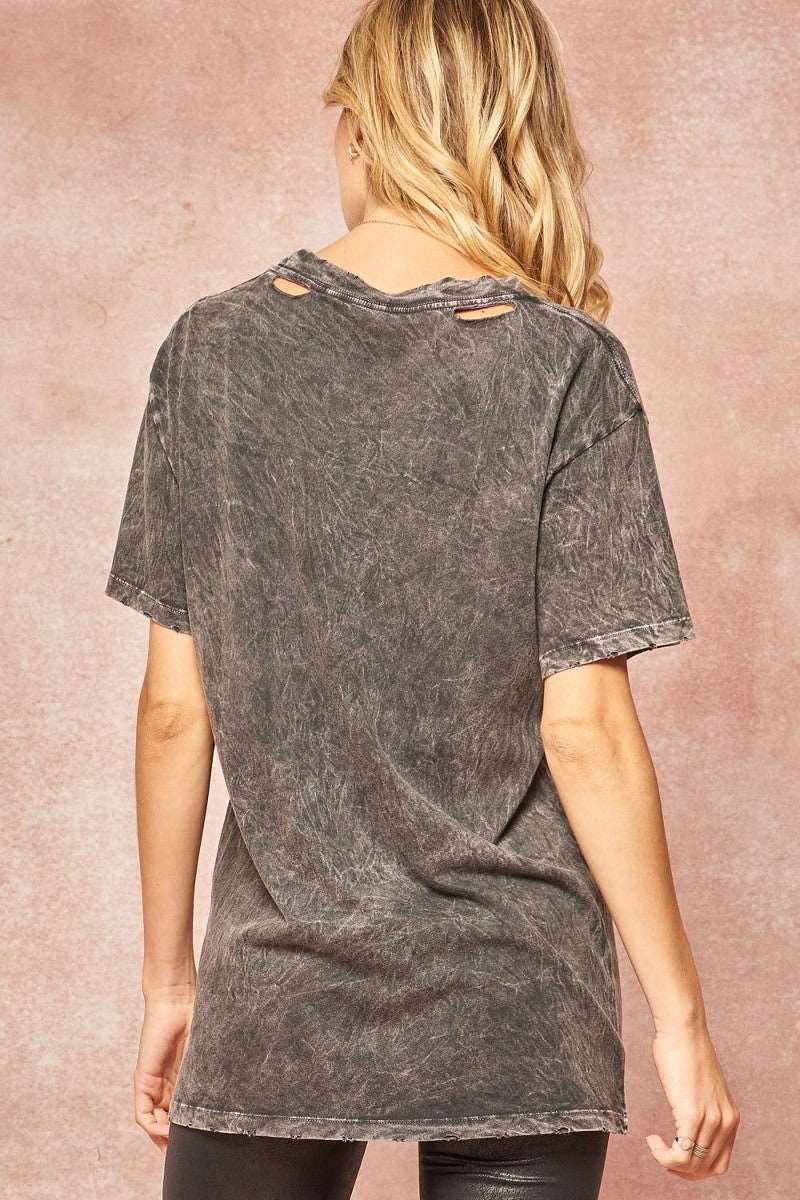 A Mineral Washed Graphic T-shirt A Mineral Washed Graphic T-shirt - M&R CORNER M&R CORNER