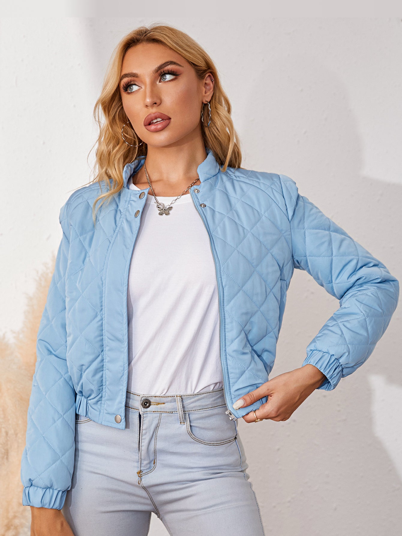 Zip Up Cropped Quilted Jacket