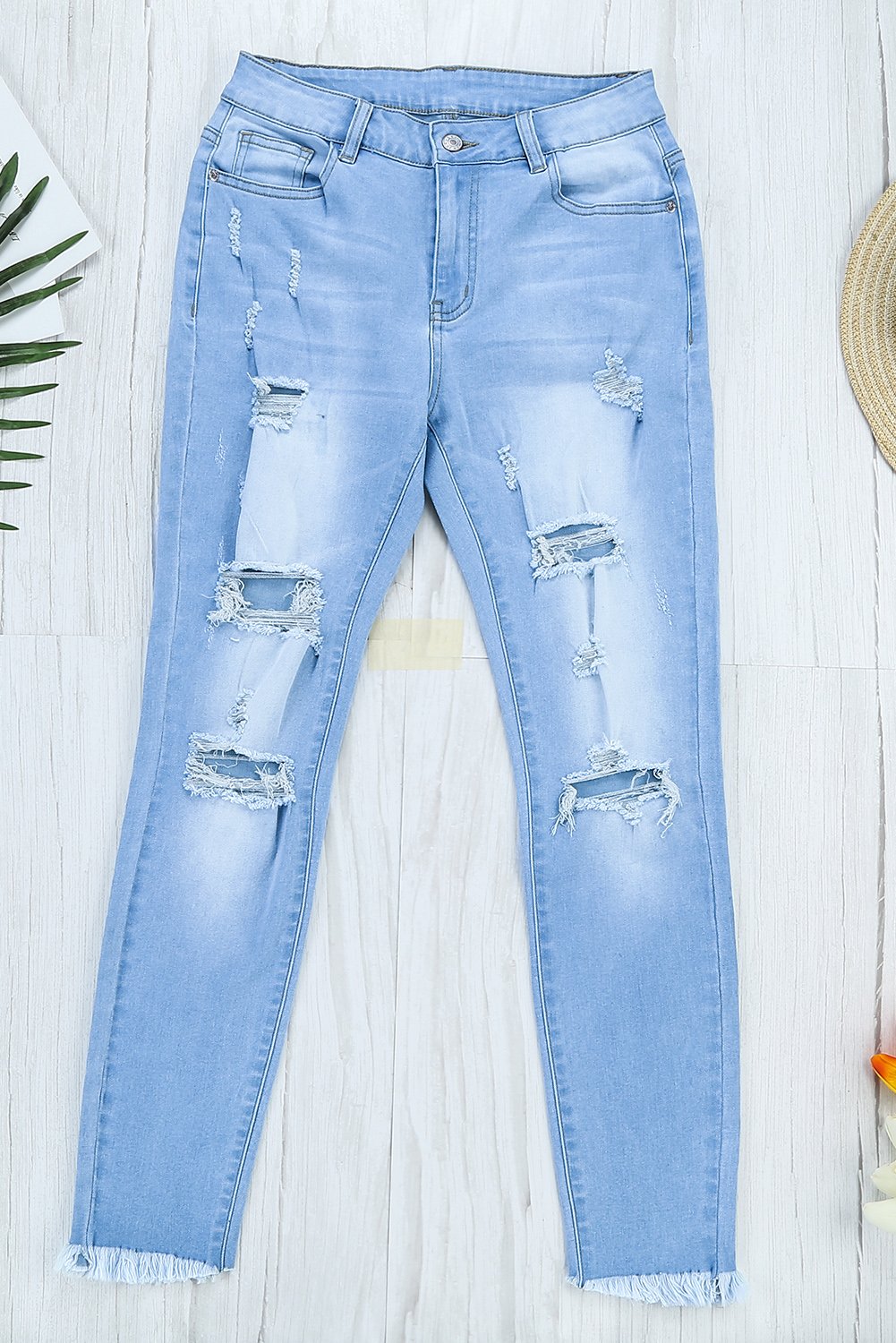 Washed Ripped Jeans Washed Ripped Jeans - M&R CORNERJeans M&R CORNER