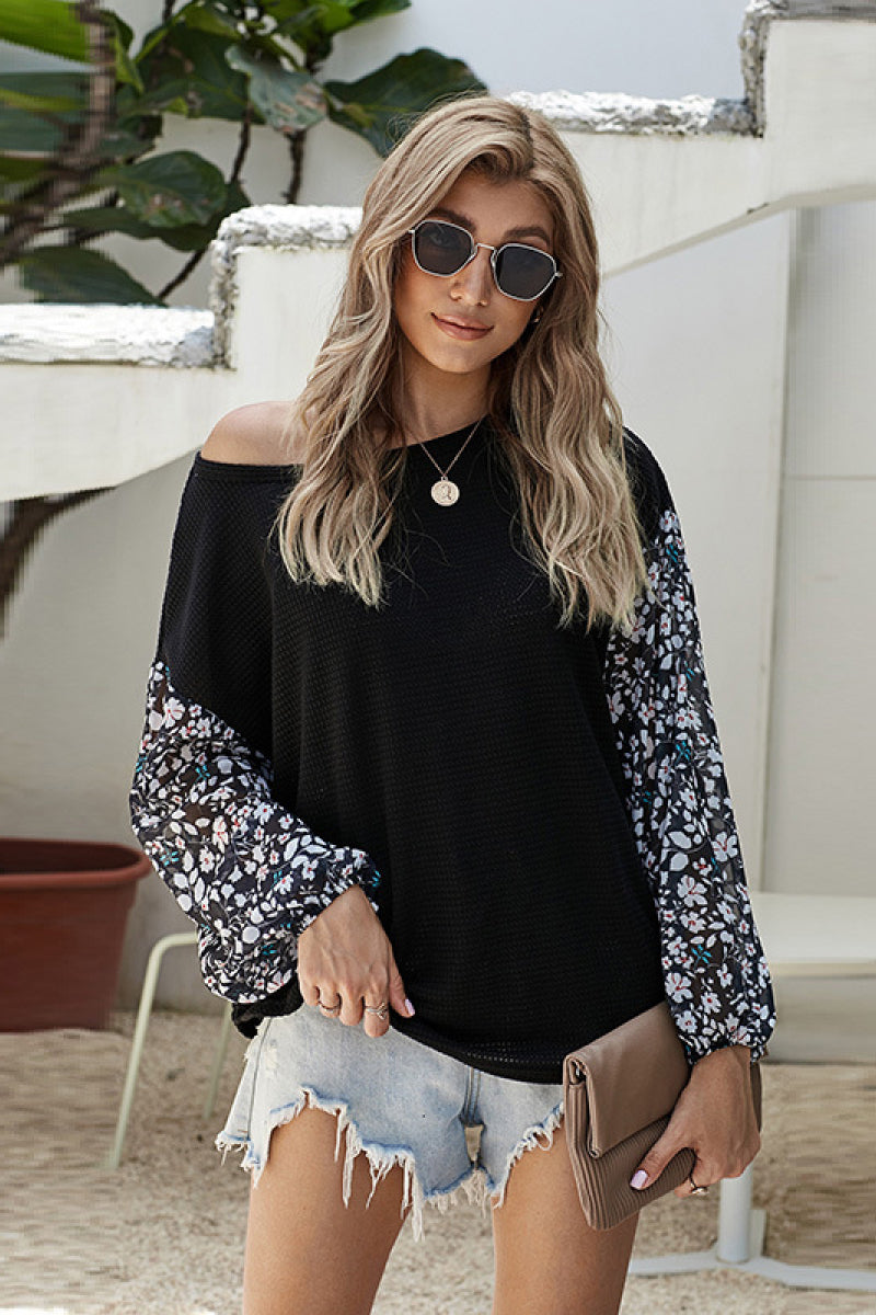 Contrast Floral Balloon Sleeve Blouse