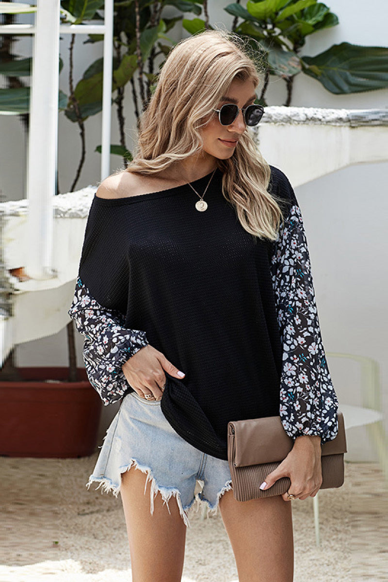 Contrast Floral Balloon Sleeve Blouse
