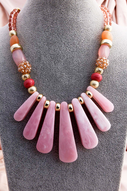 Pastel Vintage Beaded Necklace Pastel Vintage Beaded Necklace - M&R CORNER Trendsi Pink