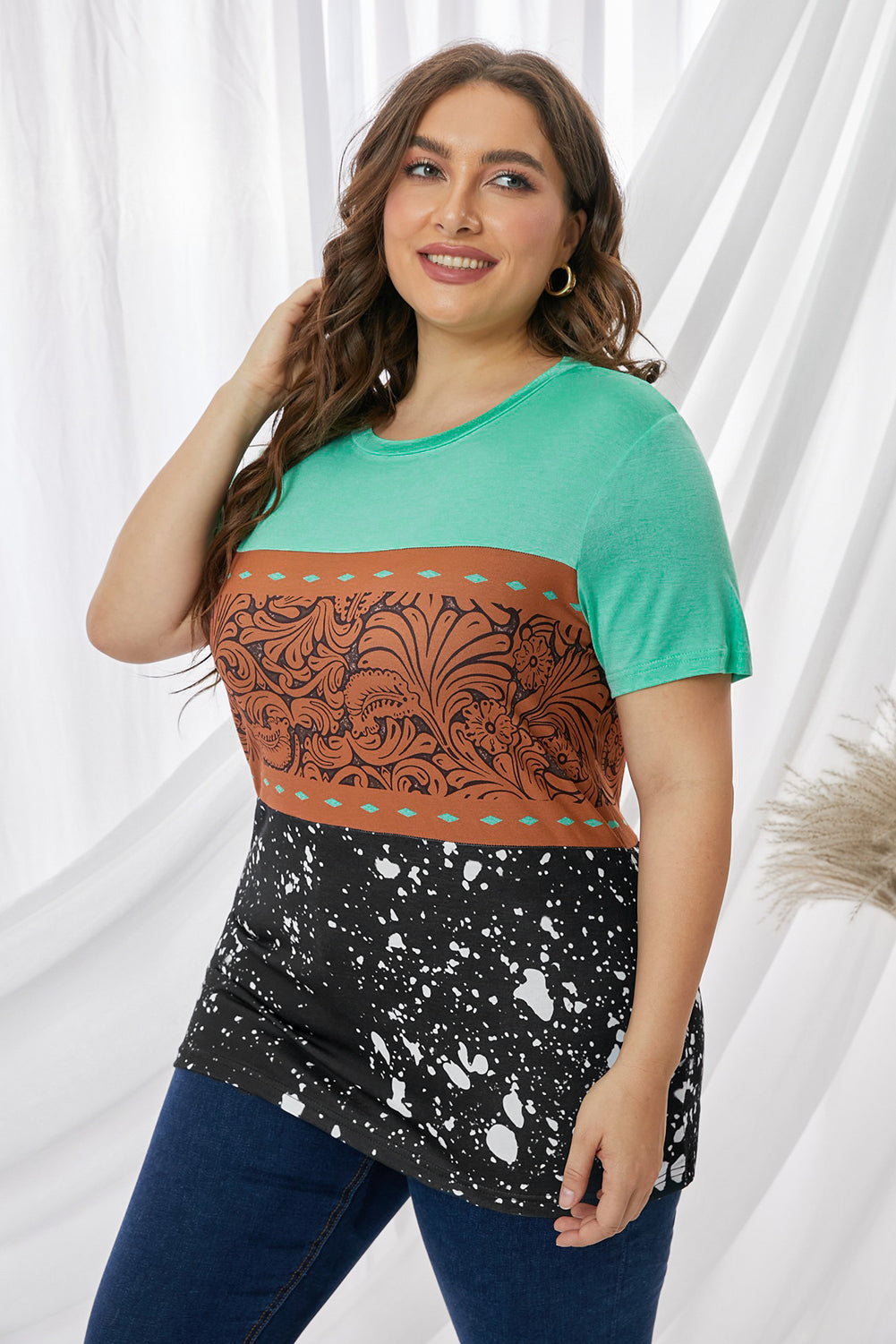 Plus Size Leopard and Paisley Print Tee