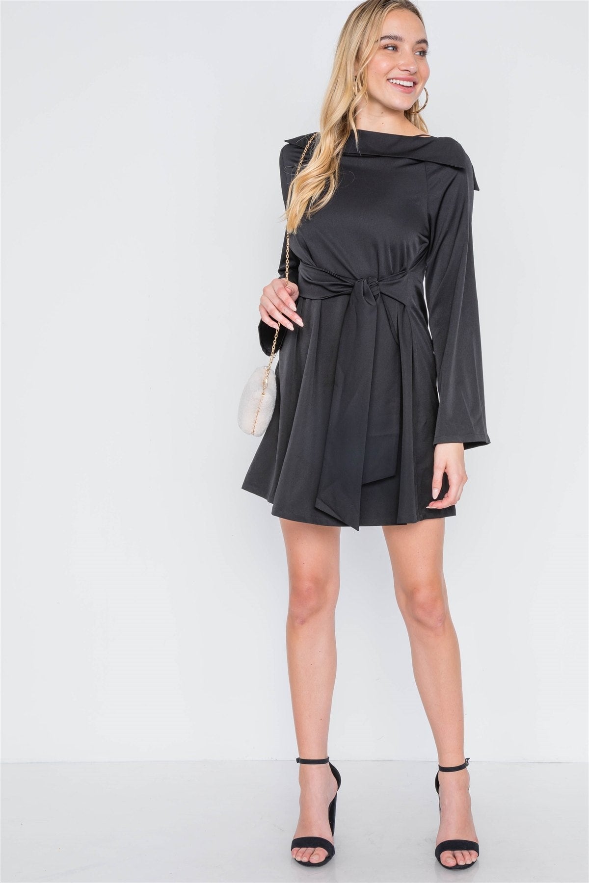 Straight Neck Solid Front-tie Dress Straight Neck Solid Front-tie Dress - M&R CORNER M&R CORNER