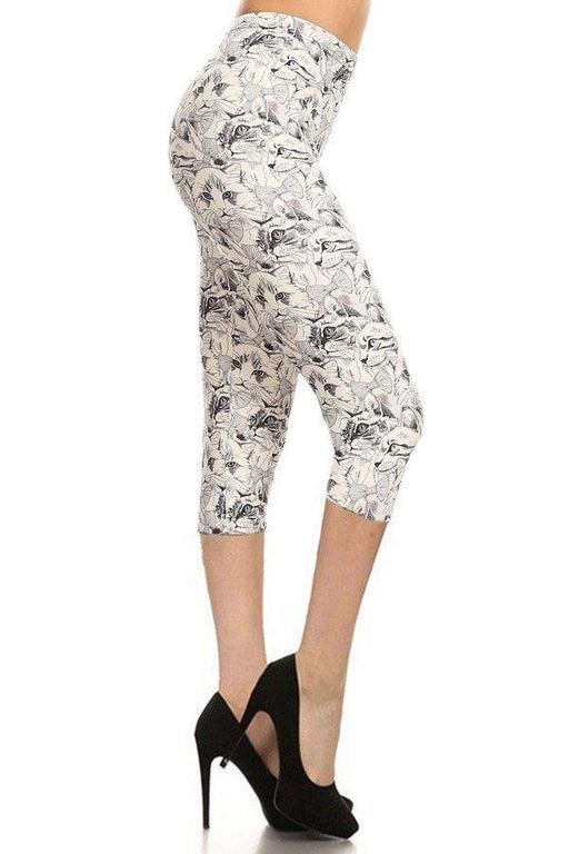 Cat Print, High Waisted Capri Leggings In A Fitted Style With An Elastic Waistband Cat Print, High Waisted Capri Leggings In A Fitted Style With An Elastic Waistband - M&R CORNER M&R CORNER