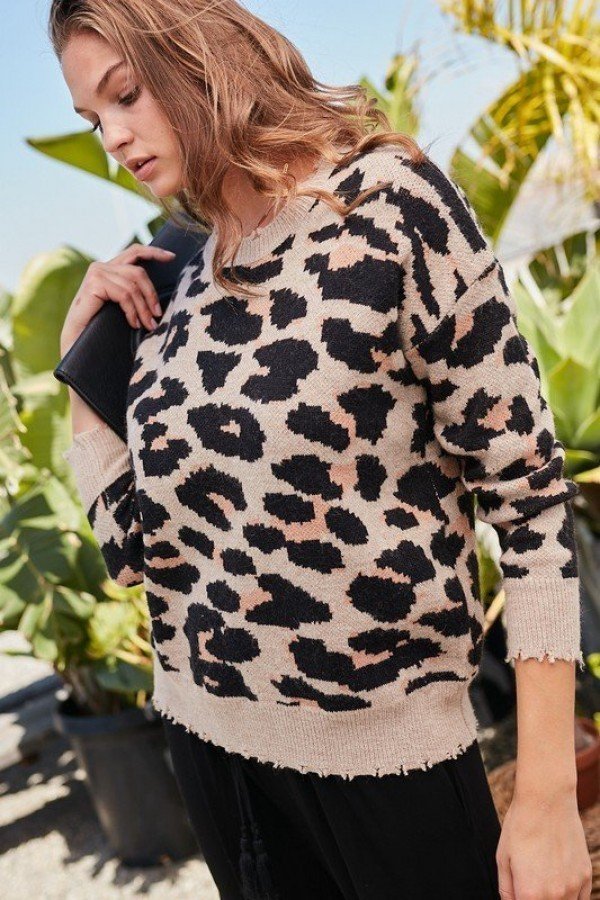 Round Neck Long Sleeve Frayed Edge Leopard Print Sweater Round Neck Long Sleeve Frayed Edge Leopard Print Sweater - M&R CORNER M&R CORNER