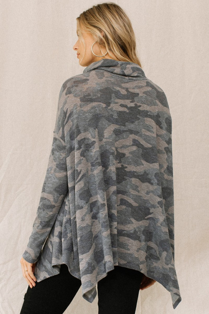 Camouflage Printed Turtleneck Top Camouflage Printed Turtleneck Top - M&R CORNER M&R CORNER