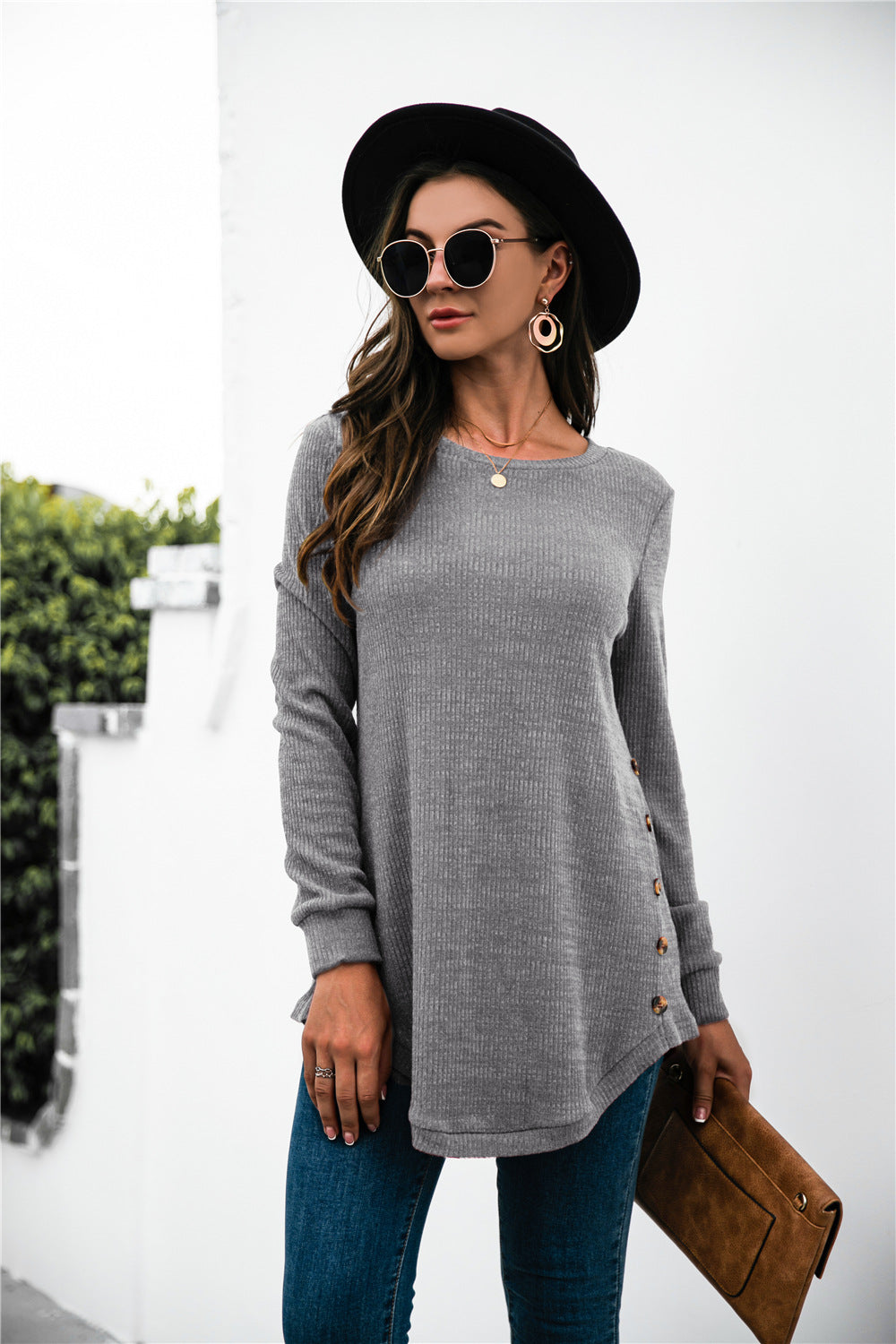 Side Button Curve Hem Knitted Top